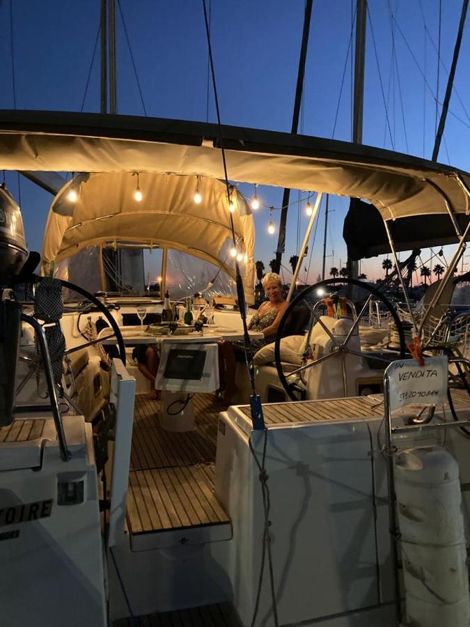 Private Room On Sailing Yacht 'Victoire' Marzamemi Esterno foto